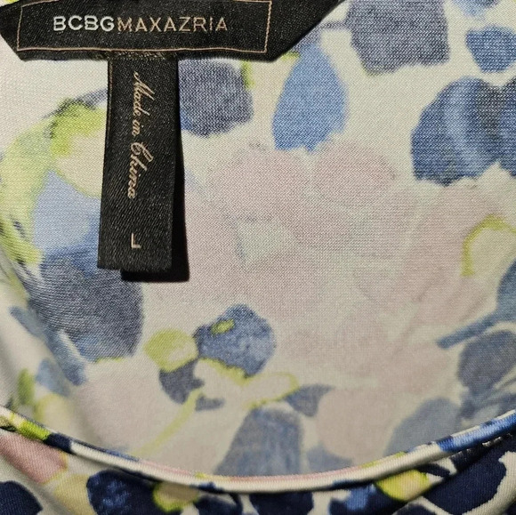 A BCBGMAXAZRIA floral dress size L. - Picture 2 of 3